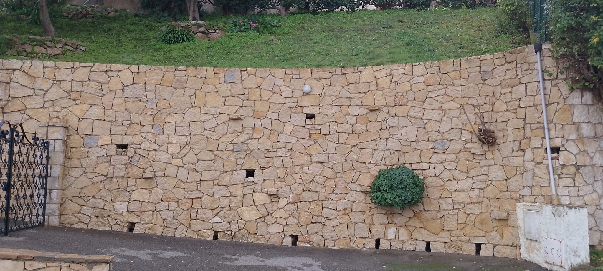 Nettoyage toiture Cannes - Après