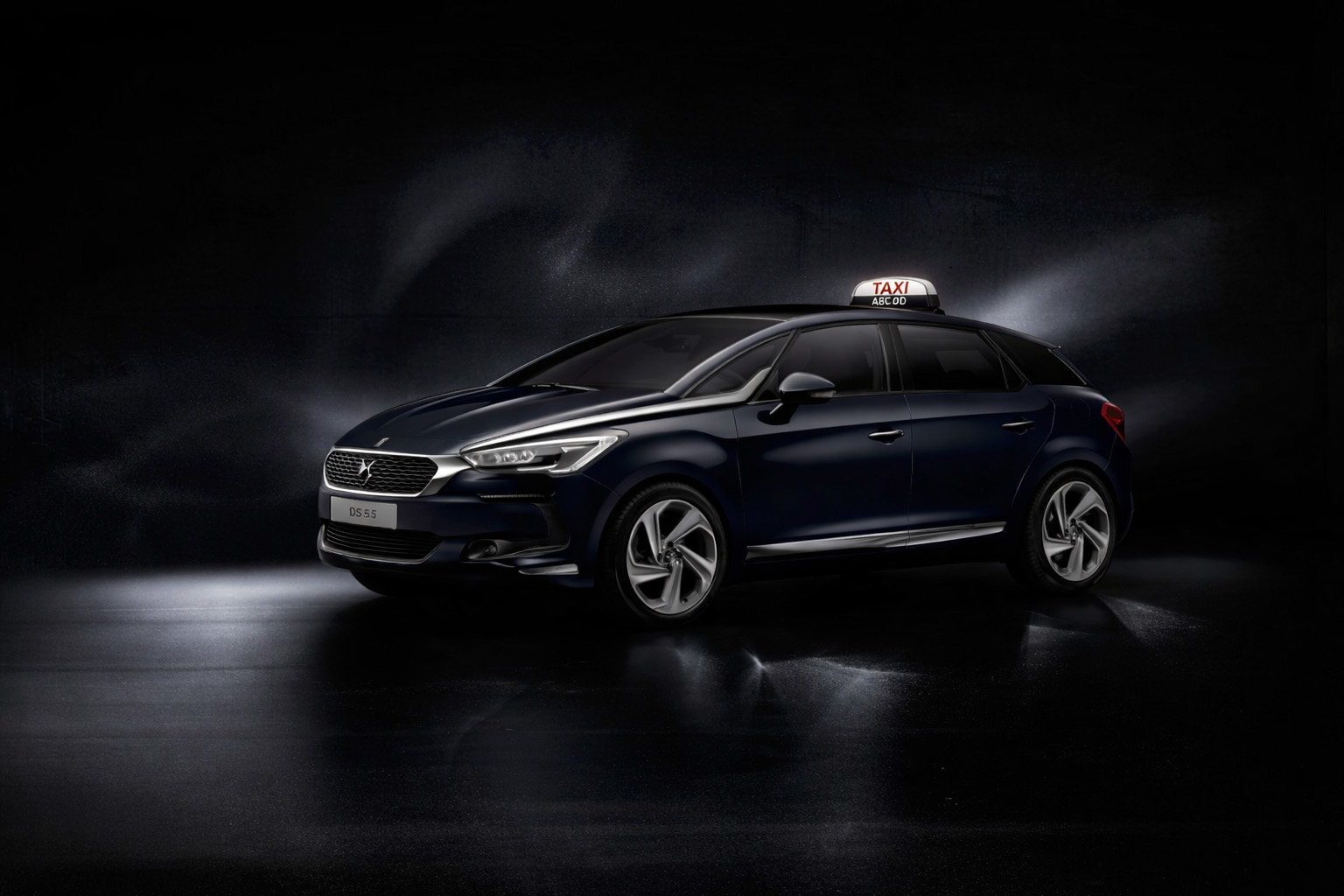 Véhicule premium avec chauffeur à Grasse